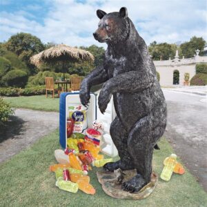 design-toscano-fishing-for-trouble-bear-statue-grande-ky157