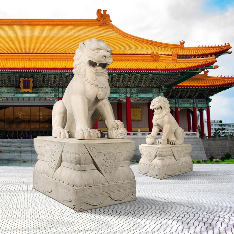 images Design Toscano Grand Palace Chinese Lion Foo Dog Statue: Female with Pedestal Base NE9190162 - Image 1