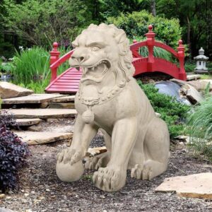 design-toscano-grand-palace-chinese-lion-foo-dog-statue-male-alone-ne190161