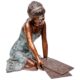 design-toscano-samantha-the-artist-little-girl-cast-bronze-garden-statue-dk2591