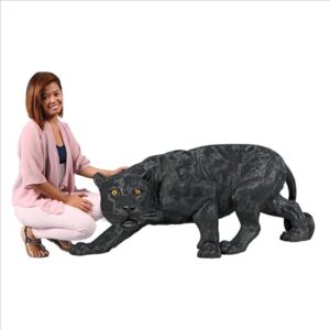design-toscano-shadowed-predator-black-panther-statue-grande-ne150002