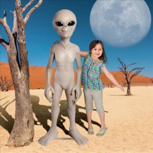 design-toscano-the-out-of-this-world-alien-extra-terrestial-staue-giant-ne150328