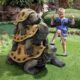 design-toscano-threes-a-crowd-stacked-turtle-statues-ne150001