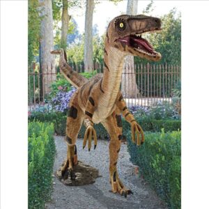 design-toscano-velociraptor-jurassic-sized-dinosaur-statue-ne110015