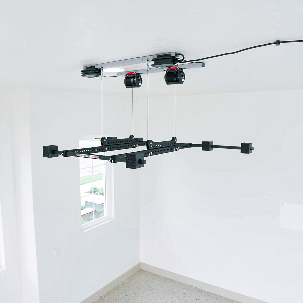 images Gladiator Hard Top Automotive Lifter - SmarterHome - Image 1