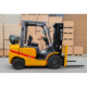 4 Wheel Forklift | Liquid Propane | 5000 lbs Capacity | EKKO EK25TLP - Image 2