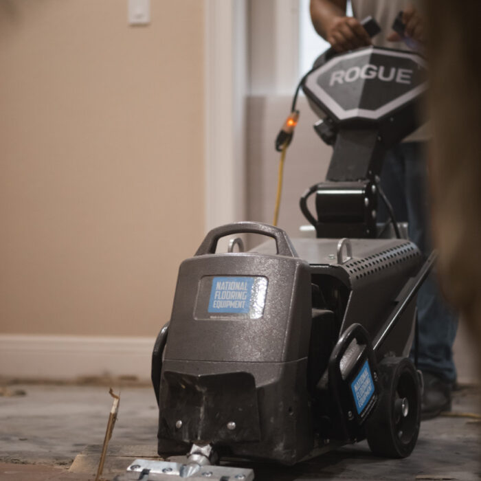 national-flooring-equipment-rogue-heavy-duty-electric-walk-behind-scraper.jpg Scraper Rogue | Heavy Duty | National Flooring Equipment ROGUE - Image 1