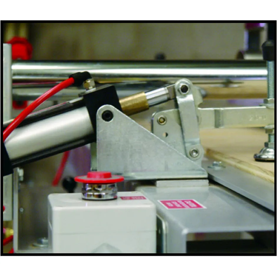 safety-speed-air-clamps-for-the-TR2-or-3400-router-3430TR2.jpg Air clamps | Safety Speed 3430TR2 - Image 1